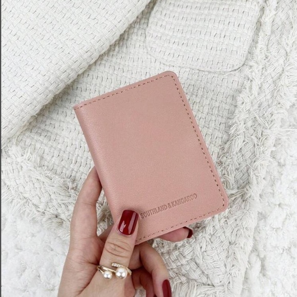 ⚠️Clearance Pink Slim Bifold Cardholder / Wallet - Picture 4 of 5